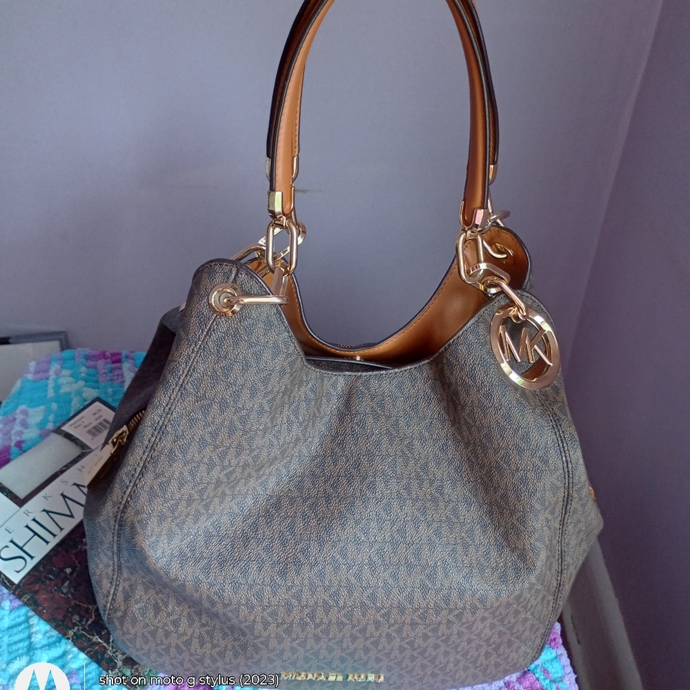 Michael Kors Fulton Hobo